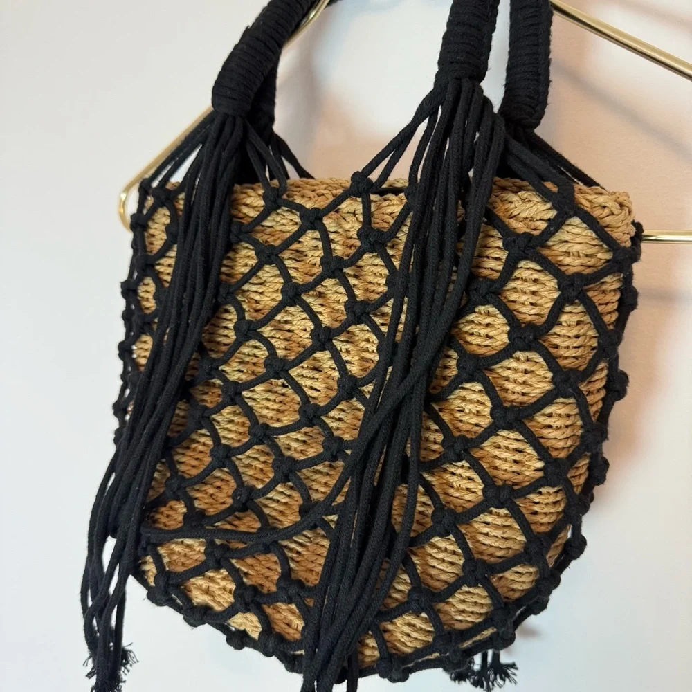 ASOS Black and Tan Woven Women's Bag - Picture 3 of 11